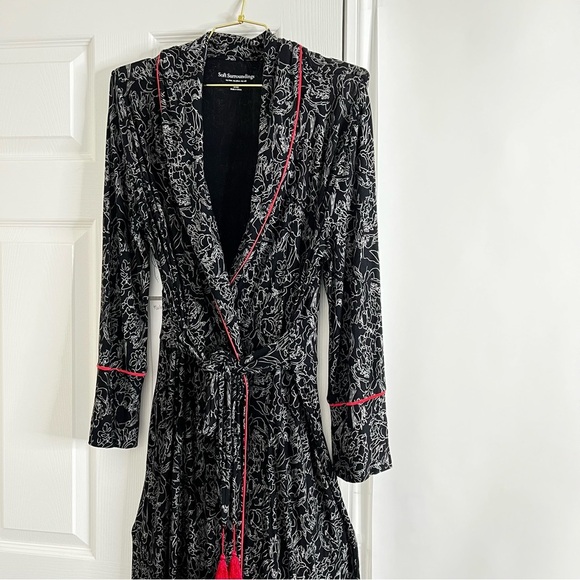 Soft Surroundings Robe Midnight Pink Peony Pink Tassel Size Small Side Pockets - Picture 5 of 11